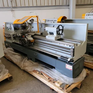 Baoji Cs6250b / 2000 Üniversal Torna