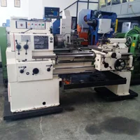 TOS Trencin Torna Tezgahı 500x1000 Mm
