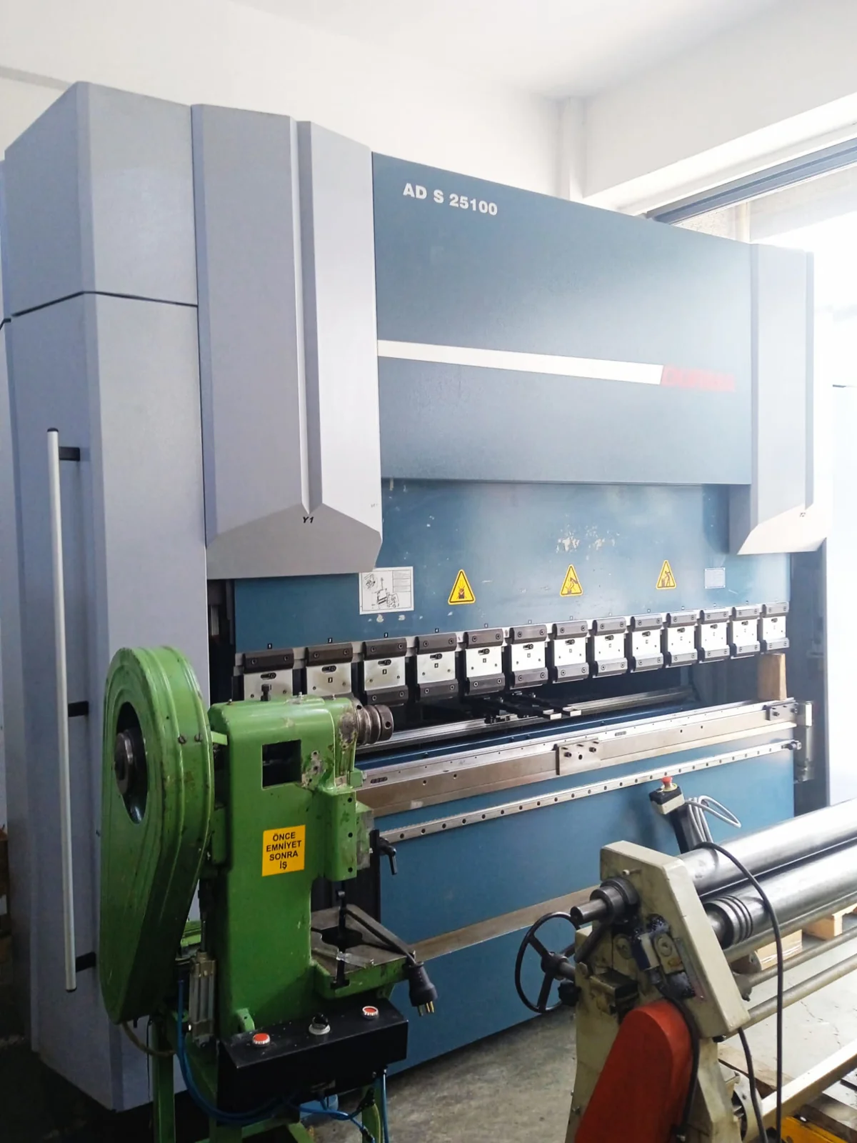 Cnc Hidrolik Abkant Ad-s 25100 2500x6 Mm