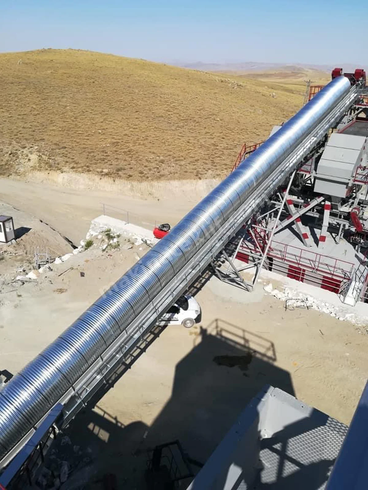 Conveyor Belt Enclosure Systems