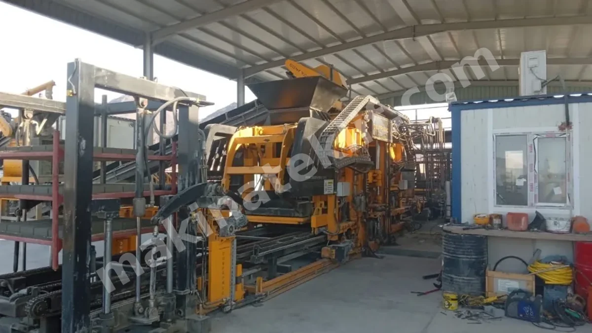 CPB-42 High-Capacity Fully Automatic Double-Hopper Machine